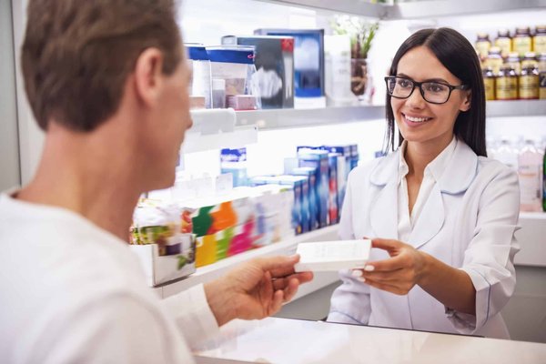 Comment une pharmacie de garde est-elle organisée ?